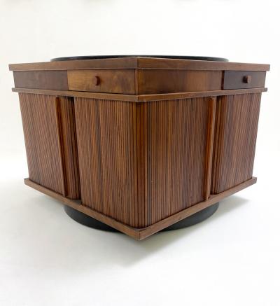 Gianfranco Frattini Italian Mid Century Rotating Coffee Table by Gianfranco Frattini