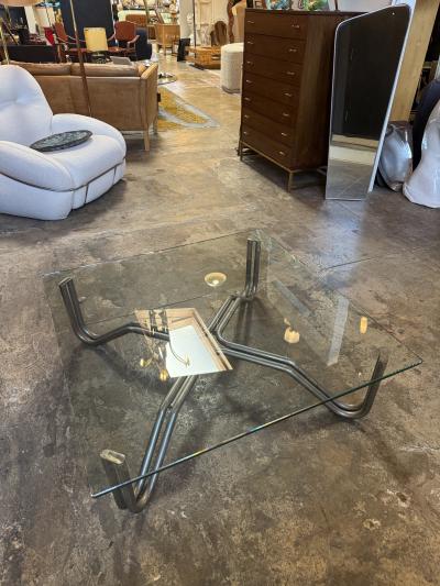 Gianfranco Frattini Model 784 Coffee Table by Gianfranco Frattini for Cassina