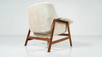 Gianfranco Frattini Pair of Armchairs 849 by Gianfranco Frattini for Cassina 1960s