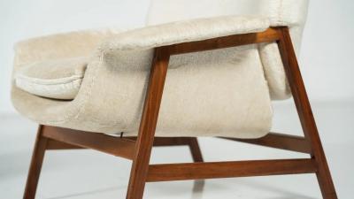 Gianfranco Frattini Pair of Armchairs 849 by Gianfranco Frattini for Cassina 1960s