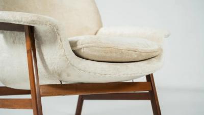 Gianfranco Frattini Pair of Armchairs 849 by Gianfranco Frattini for Cassina 1960s
