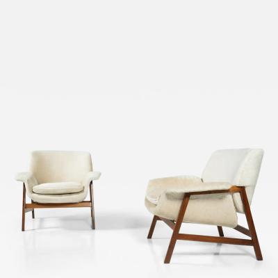Gianfranco Frattini Pair of Armchairs 849 by Gianfranco Frattini for Cassina 1960s