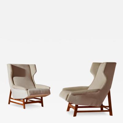 Gianfranco Frattini Pair of armchairs in the style of Gianfranco Frattini Italy 1950s