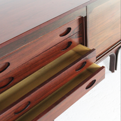 Gianfranco Frattini ROSEWOOD SIDEBOARD by Gianfranco Frattini for Bernini 1957 