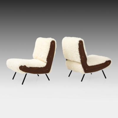Gianfranco Frattini Rare Ivory Kalgan Lambskin Lounge Chairs Model 836 by Gianfranco Frattini