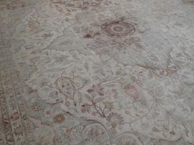 Giant Amritsar Carpet with Wear DK 113 99