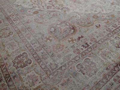 Giant Amritsar Carpet with Wear DK 113 99