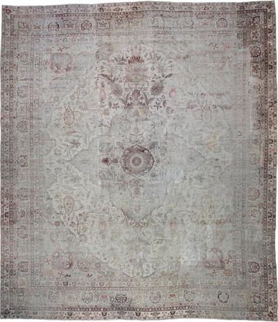 Giant Amritsar Carpet with Wear DK 113 99