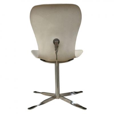 Gideon Kramer 1 Ion Chair by Gideon Kramer