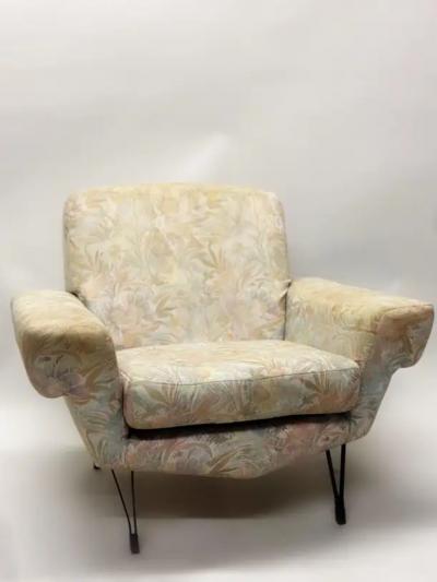 Gigi Radice Pair of Italian MId century Futurist Lounge Chairs Attr to Gigi Radice c 1950