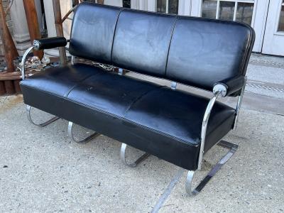 Gilbert Rohde ART DECO GILBERT ROHDE CHROME BAND AND BLACK LEATHER SETTEE