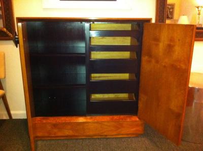 Gilbert Rohde Gilbert Rohde Mens Chest