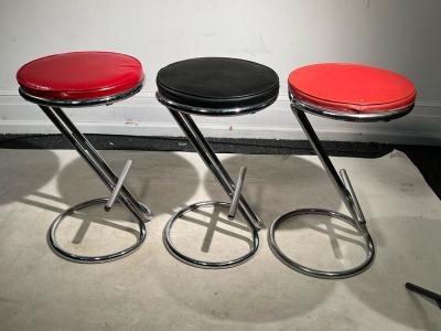 Gilbert Rohde SET OF THREE ART DECO GILBERT ROHDE Z STOOLS