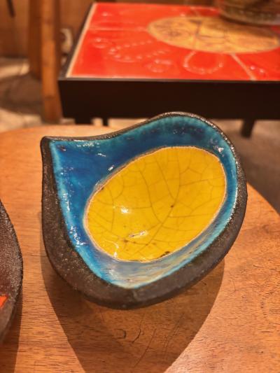 Gilbert Valentin Pair of ceramic decorative Vide Poche by Gilbert Valentin France Circa 1960s