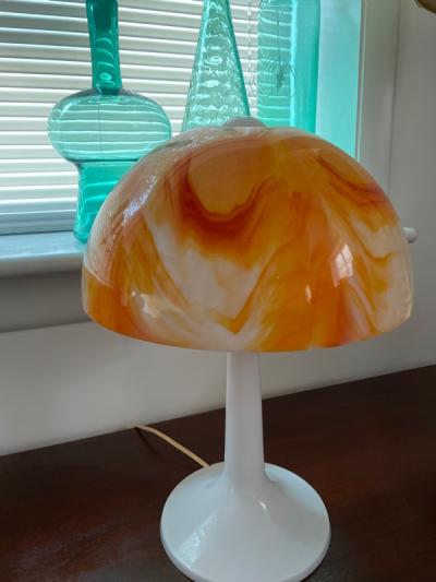 Gilbert acrylic lamp