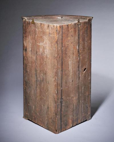 Giles Grendey 18th Century George II Scarlet Red Japanned Corner Cupboard Att Giles Grendey