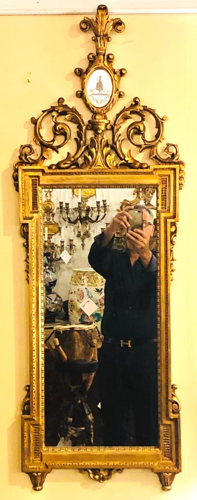 Gilt Carved Wall Console or Table Mirror with High Open Fleur de Lis Pediment