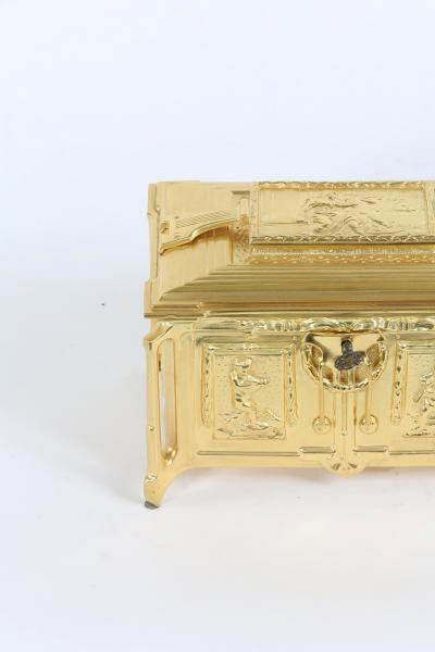 Gilt Dore Bronze Metal Footed Covered Box