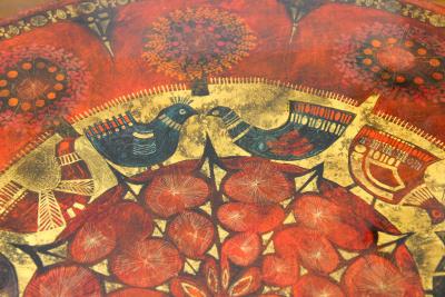 Ginette Raoult Ginette Raoult Pedestal table in red lacquer decorated with gold leaf