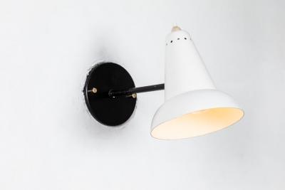 Gino Sarfatti 1950s Italian White Articulating Sconces Attributed to Gino Sarfatti