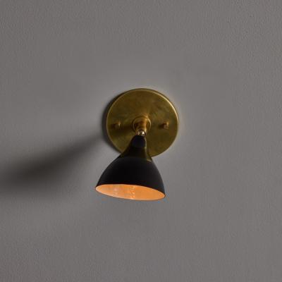 Gino Sarfatti 1960s Gino Sarfatti Model 26b Black and Brass Wall Lamp for Arteluce