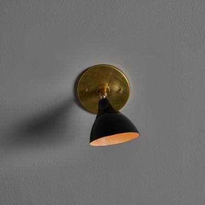 Gino Sarfatti 1960s Gino Sarfatti Model 26b Black and Brass Wall Lamp for Arteluce