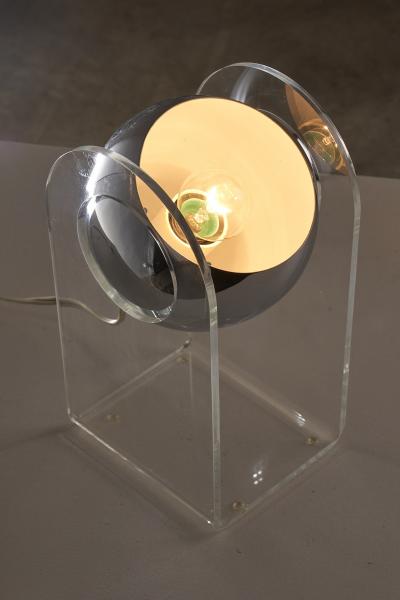 Gino Sarfatti Chrome and Plexiglass Table Lamp in the Style of Gino Sarfatti 1980s