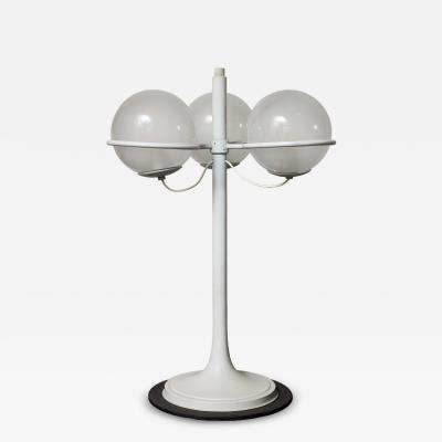 Gino Sarfatti Gino Sarfatti 543 Lamp for Arteluce White Lacquered Metal and Opaline Globes