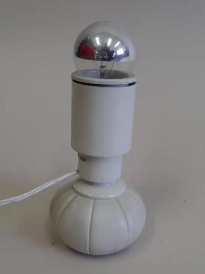 Gino Sarfatti Italian Mid Century Modern Table Desk Lamp 600 by Gino Sarfatti for Arteluce