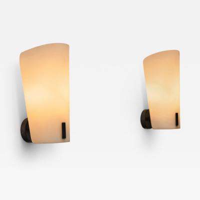 Gino Sarfatti Pair of Brass and Opal Glass Wall Lamps by Gino Sarfatti Italy 1950s