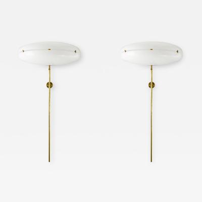 Gino Sarfatti Pair of sculptural wall lights model no 206 1955