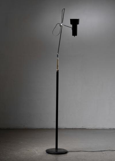 Gino Sarfatti Rare Gino Sarfatti floor lamp