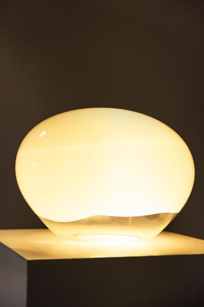 Gino Vistosi Table Lamp in Transparent and Opal White Glass by Vistosi Italy 1974