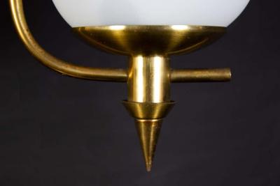 Gio Ponti Elegant Brass and Opaline Murano Glass Table Lamp Attributed to Gio Ponti
