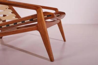 Gio Ponti Gio Ponti Model 811 armchair made of walnut and rubber Cassina Italy 1957