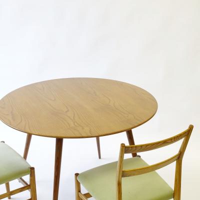 Gio Ponti Gio Ponti Oak Round Dining Table and Set of Four Chairs for Cassina