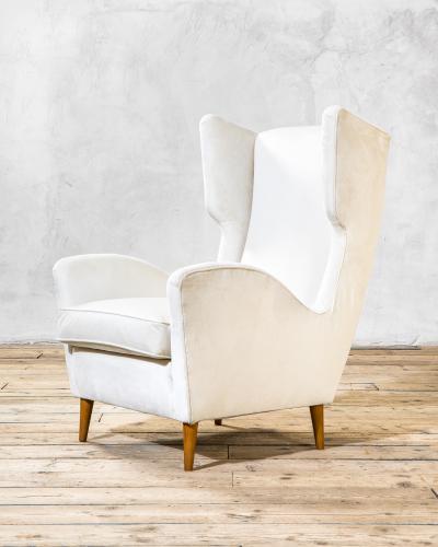 Gio Ponti Gio Ponti Pair of Wingback Armchairs Italian Mid Century Design 1950s