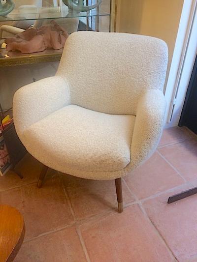 Gio Ponti Gio Ponti Set Newly Reupholstered in Maharam Boucle Cloth