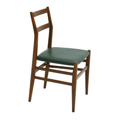 Gio Ponti Gio Ponti Set of Eight Ash Wood And Green Leather Leggera Chairs Italy 1951