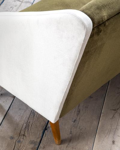 Gio Ponti Gio Ponti Sofa Attributed in Wood and Upholstery in Fabric 50s