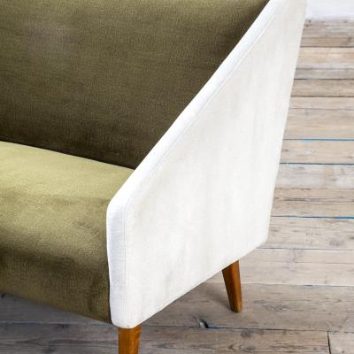 Gio Ponti Gio Ponti Sofa Attributed in Wood and Upholstery in Fabric 50s