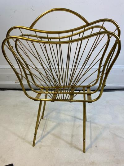 Gio Ponti ITALIAN MID CENTURY MODERNIST BRASS MAGAZINE RACK IN THE MANNER OF GIO PONTI