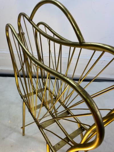 Gio Ponti ITALIAN MID CENTURY MODERNIST BRASS MAGAZINE RACK IN THE MANNER OF GIO PONTI