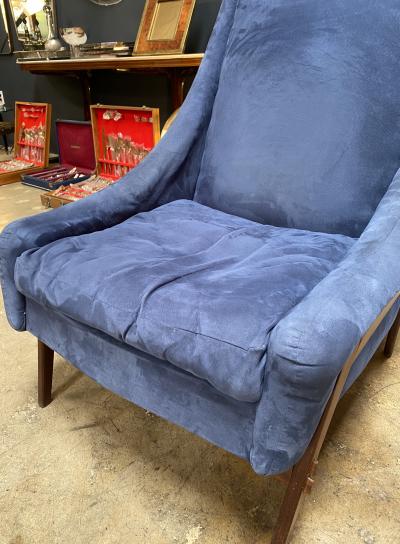 Gio Ponti Italian Mid Century Modern Armchairs Blue Wood Velvet Gio Ponti Style 1960s