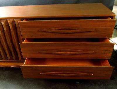 Gio Ponti Italian Modern Walnut Cabinet Dresser Style of Ponti