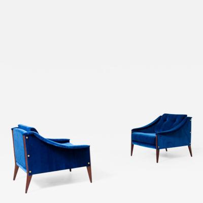 Gio Ponti Pair of Dezza model 24 armchairs with velvet upholstery 