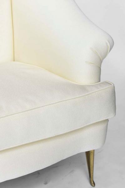 Gio Ponti Pair of ISA Italian Modern White Club Chairs Attributed to Gio Ponti