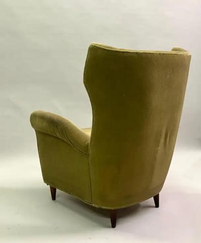 Gio Ponti Pair of Italian Mid Century Wingback Lounge Chairs by Gio Ponti Model 512