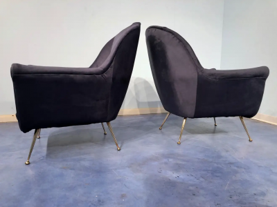 Gio Ponti Pair of Italian Midcentury Midnight Blue Velvet Armchairs Gio Ponti Style 1950s