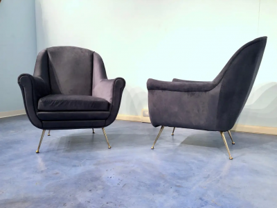 Gio Ponti Pair of Italian Midcentury Midnight Blue Velvet Armchairs Gio Ponti Style 1950s